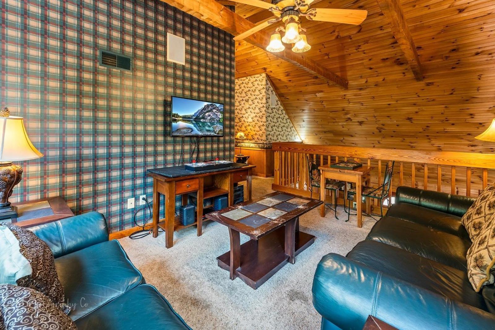 Smoky Mountain Lodge Cabin Sevierville Eksteriør bilde